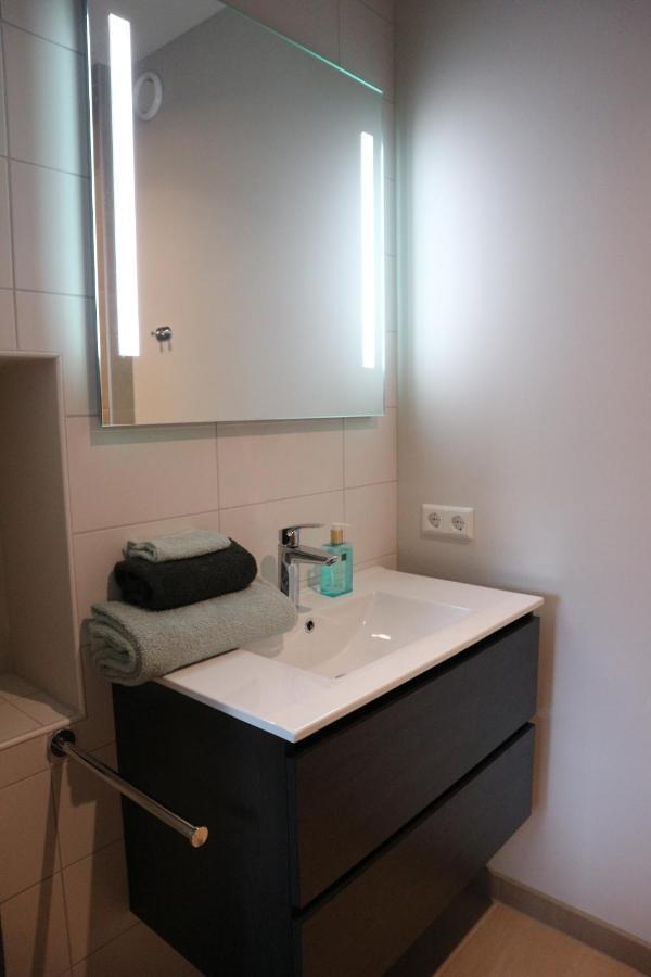 Luxe Appartement In Haven Marina Kamperland - 2 Badkamers Luaran gambar