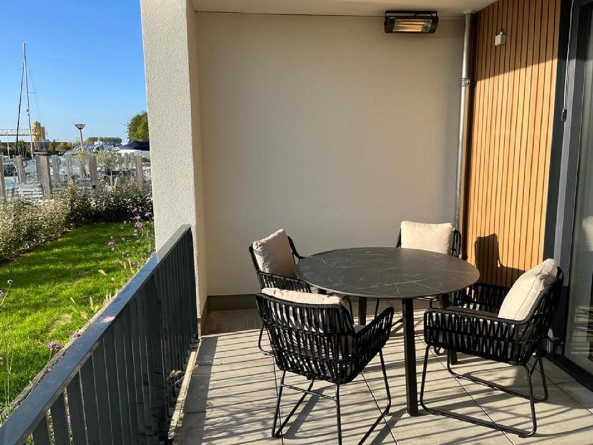 Luxe Appartement In Haven Marina Kamperland - 2 Badkamers Luaran gambar